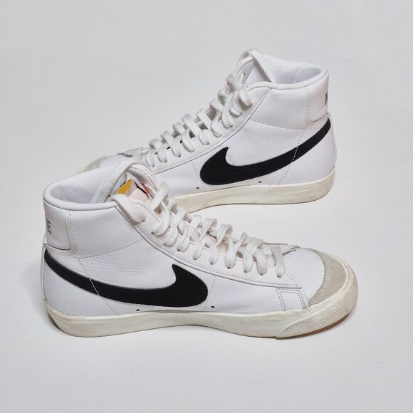 Women's Nike Blazer Mid '77 Vintage White/Black - Picture 1 of 7